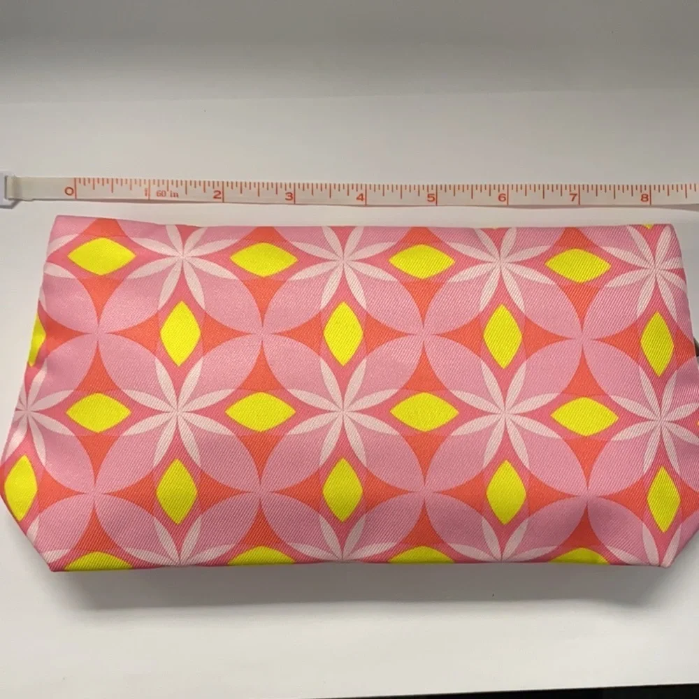 Clinique make up bag